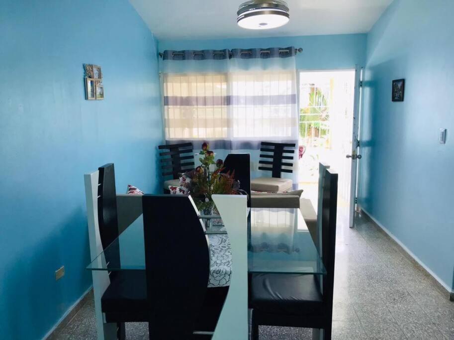 Apto 2Habitaciones Con Aire Y Vista Al Malecon De Samana Bagian luar foto